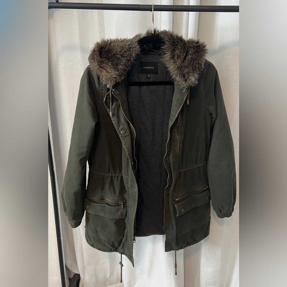 Army Green Fall Jacket with hood (removable faux fur)